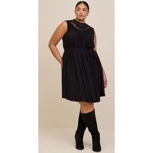 TORRID MINI CRINKLE BLACK GAUZE CROCHET DRESS Size 3